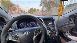 هيونداي أزيرا